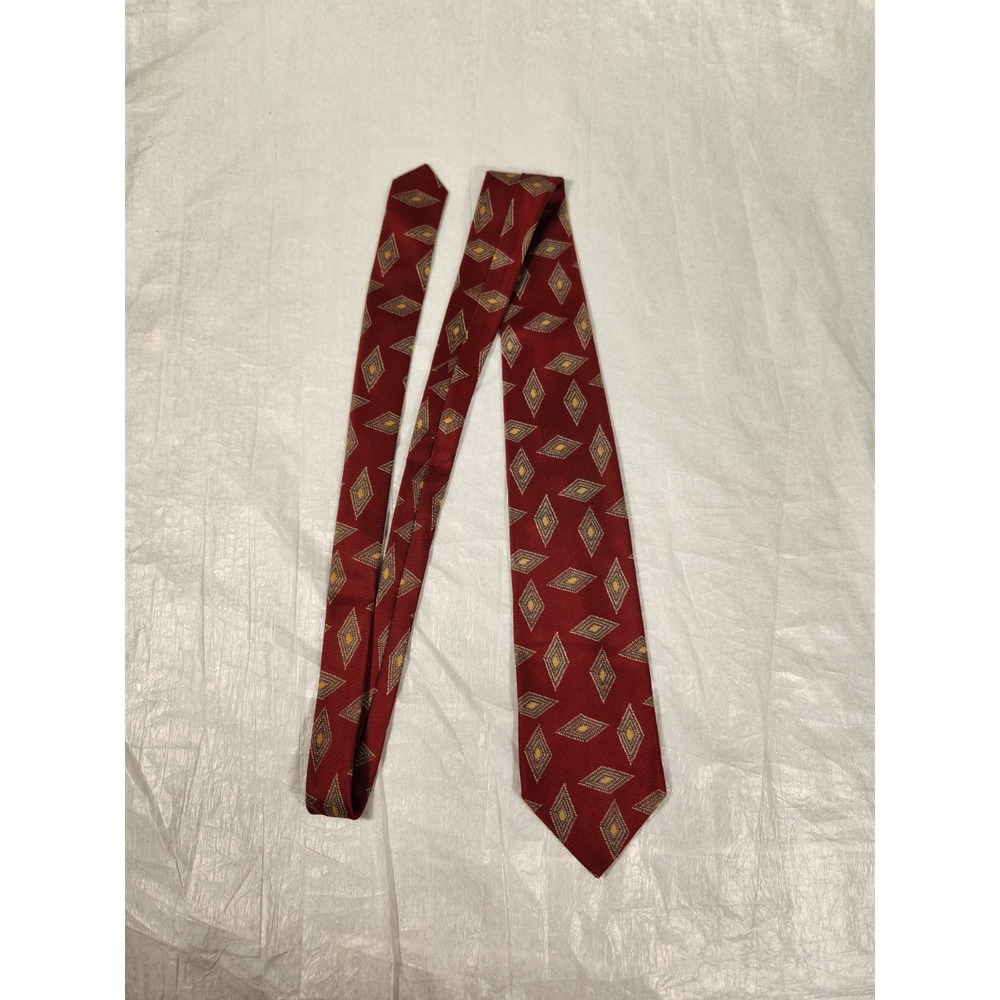 HUGO BOSS Men's 100% Silk Necktie 60" ITALY Designer Burgundy Red Geometric Gold
